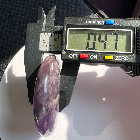 Amethyst Crystal Crescent Moon Carving Meditation Stone - Picture 7 of 10